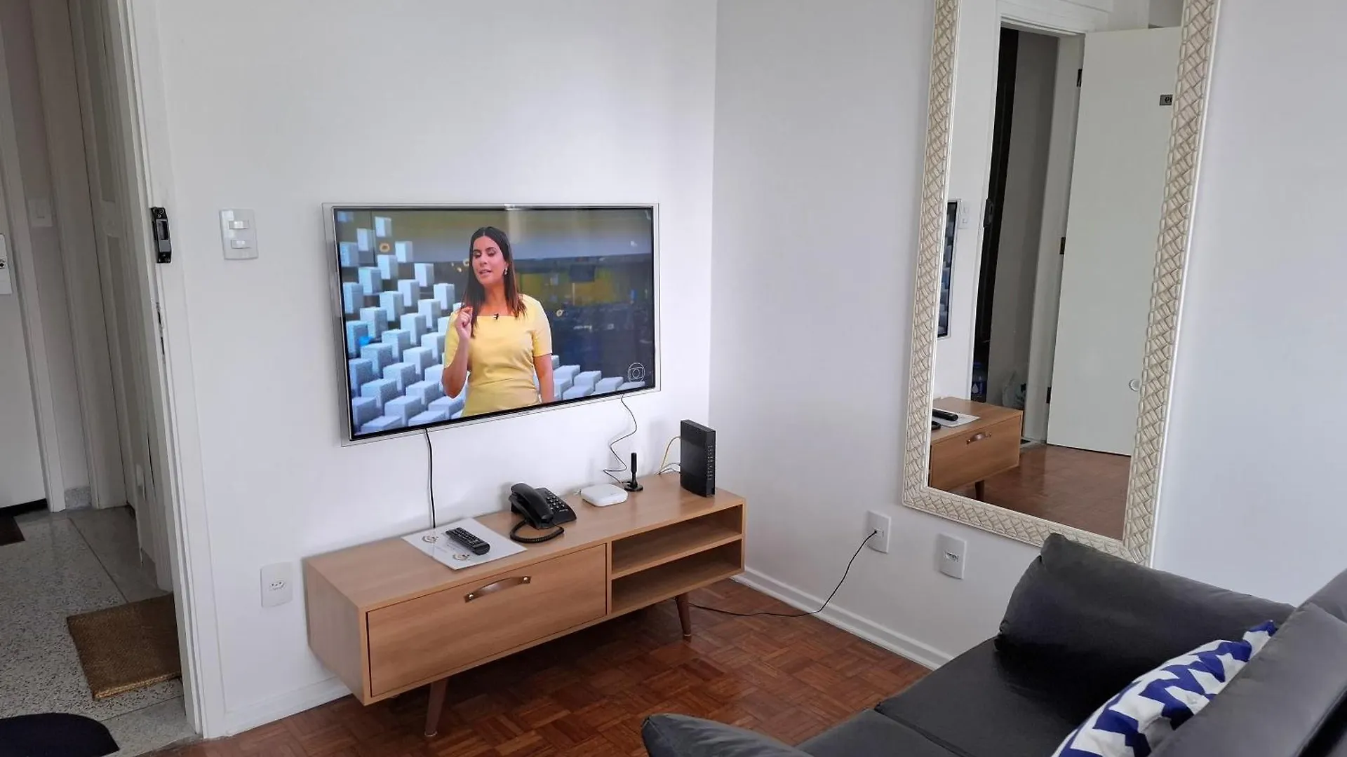 Ap 709 - A Poucos Passos Da Avenida Paulista! Apartamento São Paulo