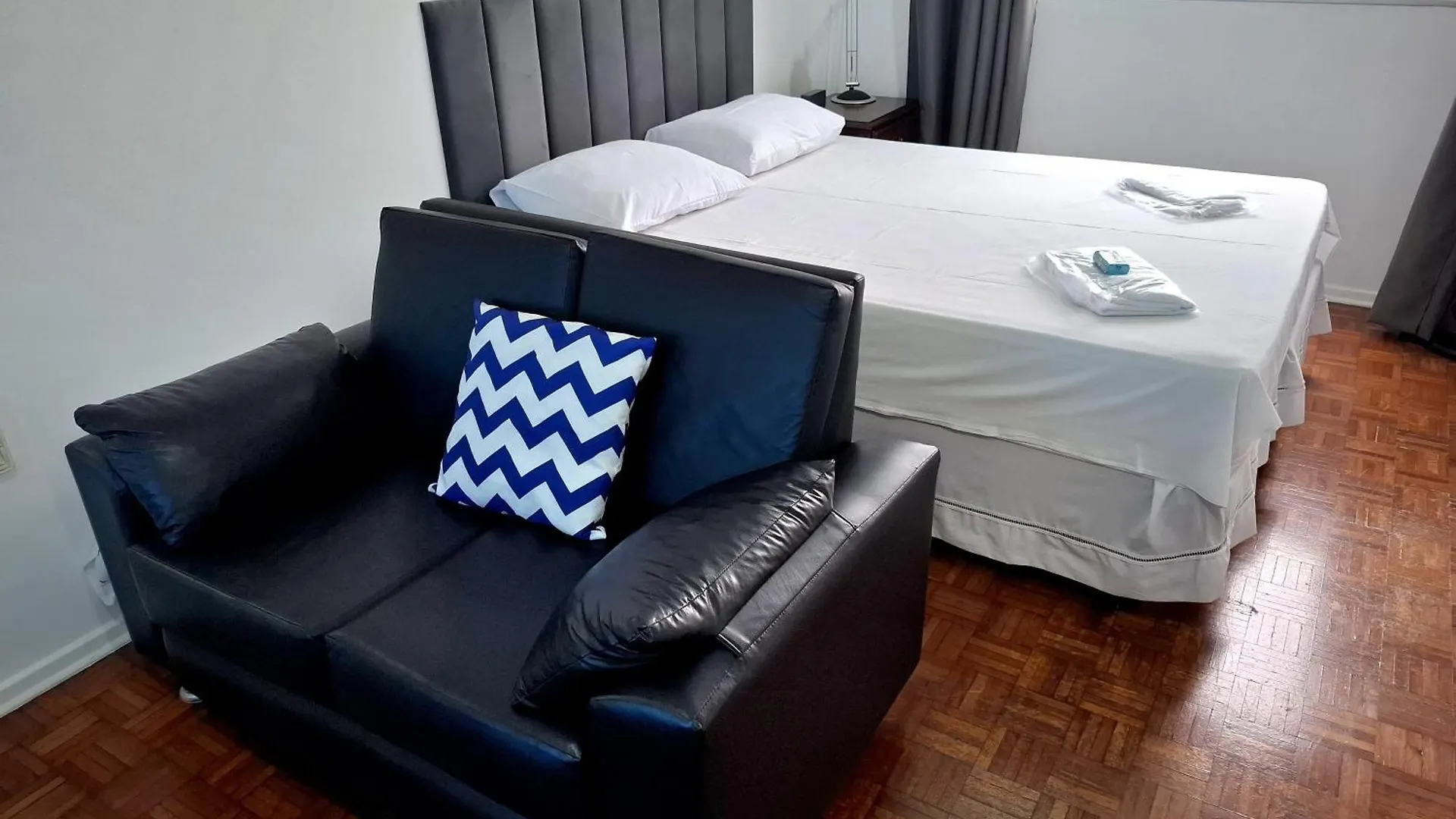 Ap 709 - A Poucos Passos Da Avenida Paulista! Apartamento São Paulo